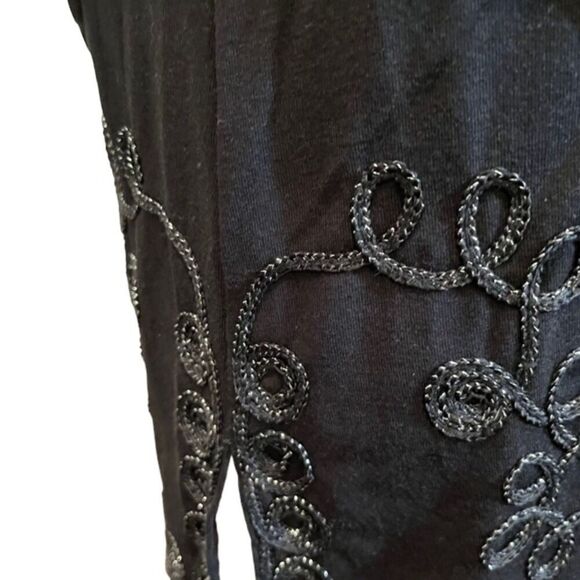 Lauren Michelle Tunic Black and Silver Embossed Size Medium - Picture 4 of 10